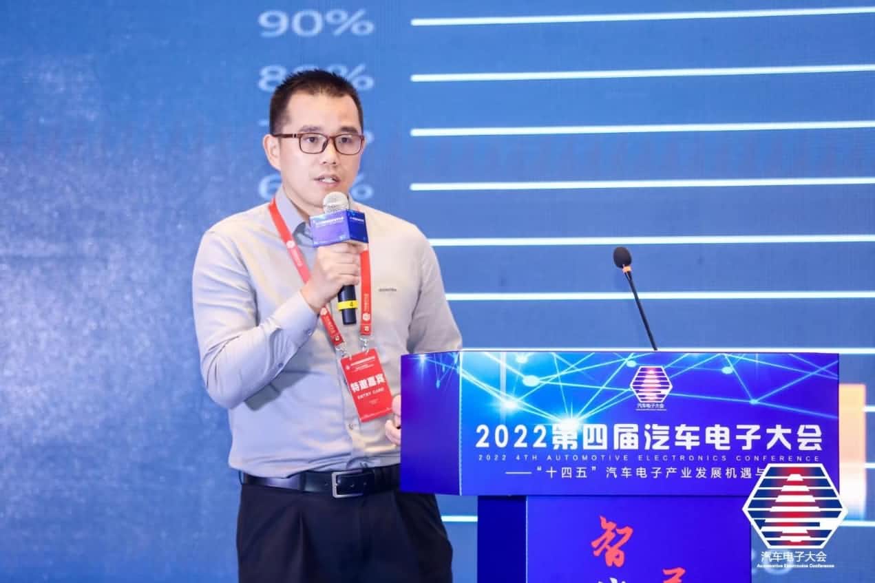 2-rc-upload-1660033359902-9