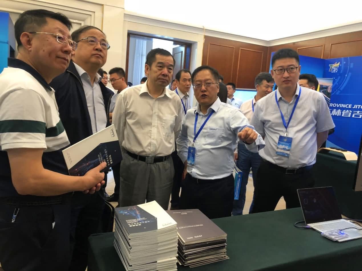 ���͸�ͨ����ȫ�ͨ����ͨѶ��Ϣ�������ι���������